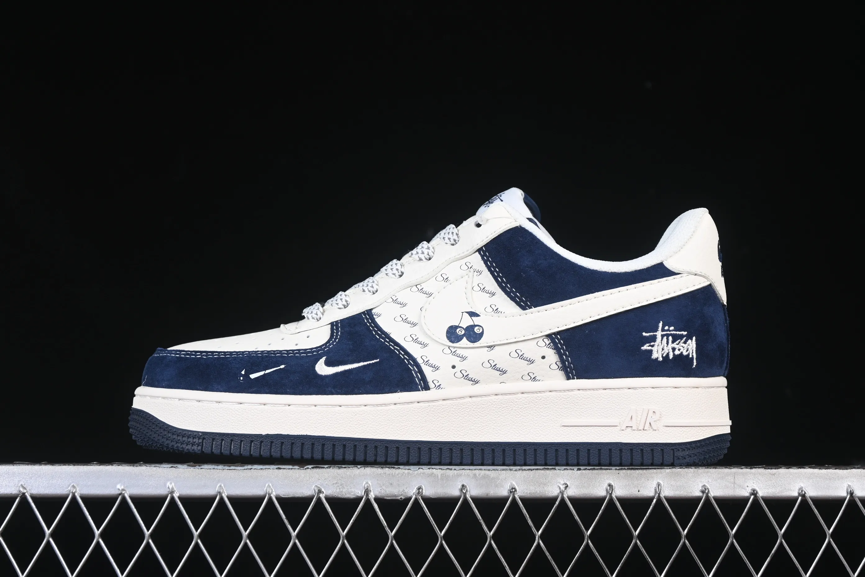 All categories Nk Air Force 1 Air Force series Nk Air Force 1 Low Air Force low-top Nike Air Force 1'07 Low Stussy co-branded navy blue Air Force 1 low-top casual sneakers SM6188-673